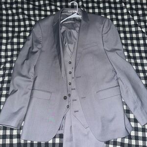 Men's Gray Suit by Barzini
